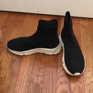 WORN ONCE Steve Madden sneakers